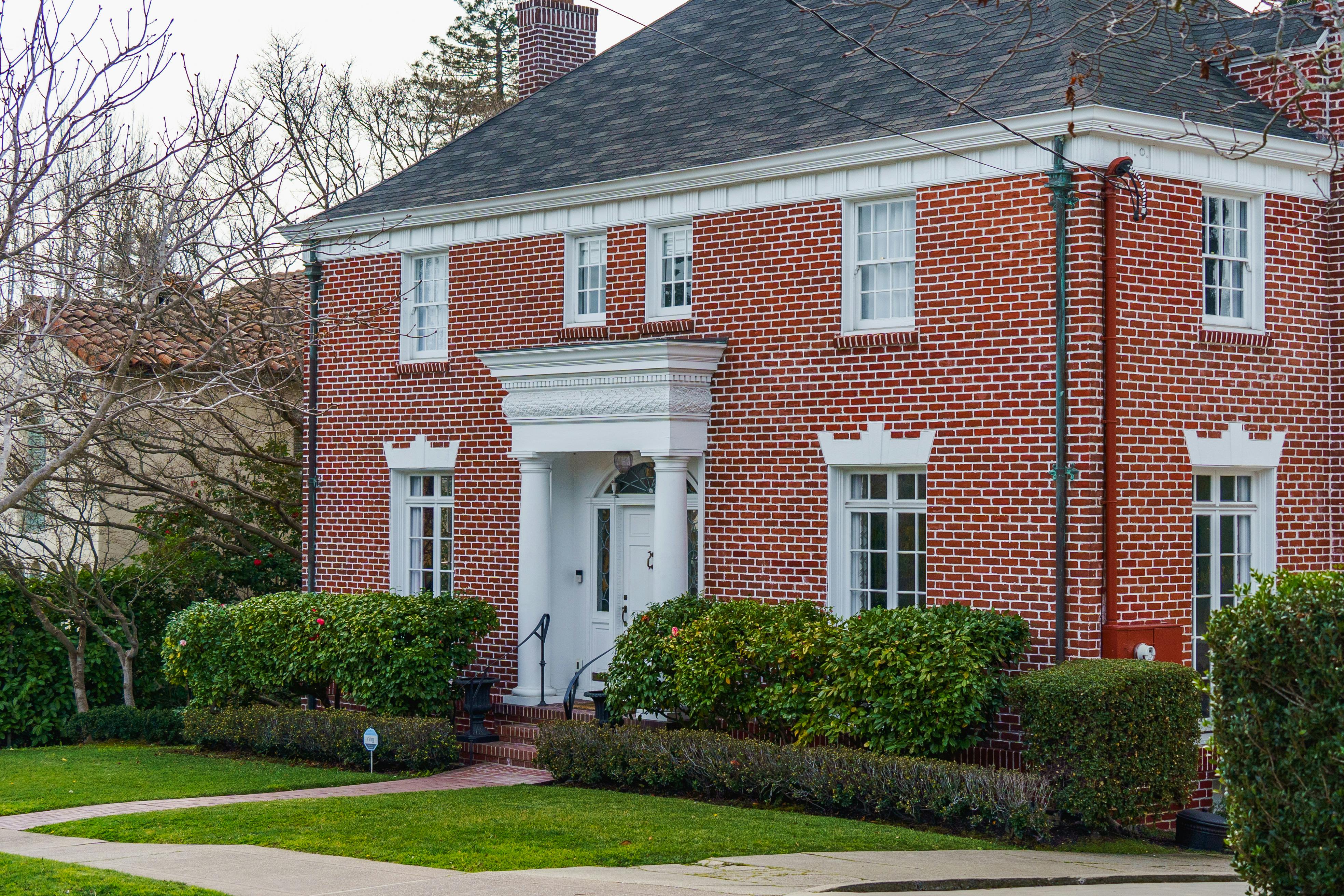 Cleaning services for homes, rentals, offices, and property turnovers in Greater Boston